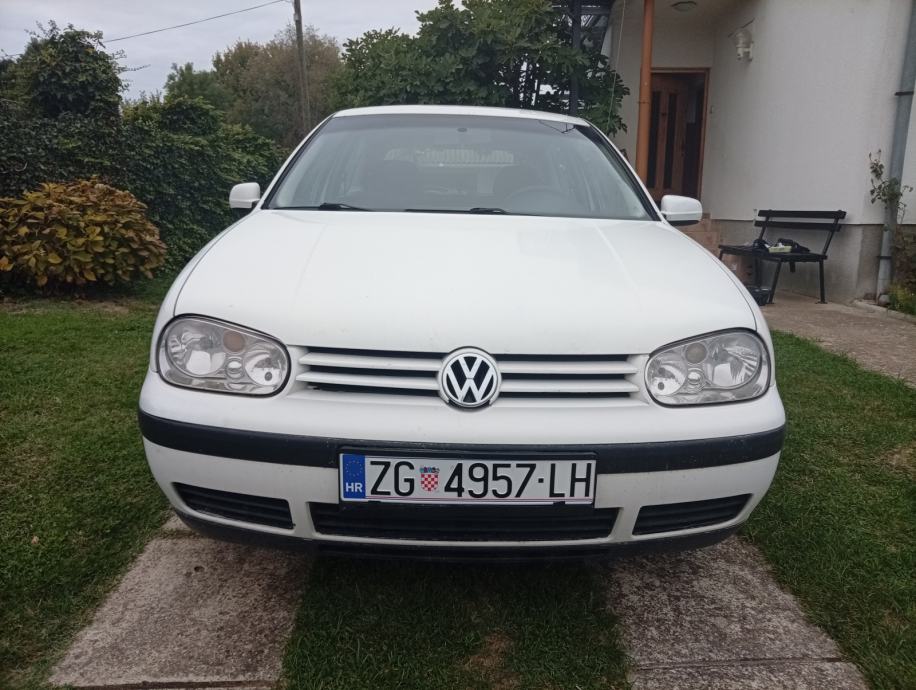 VW Golf 4 1,4 akcija - 649 eura, pogled izvana - slika 5