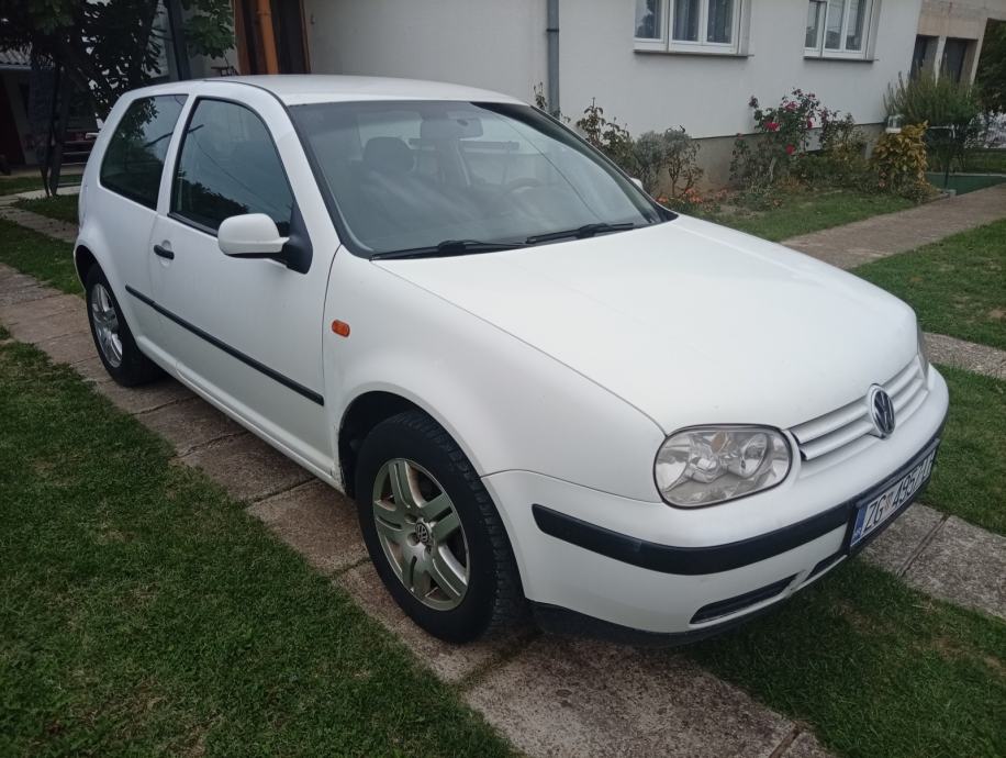 VW Golf 4 1,4 akcija - 649 eura, fotografija 6