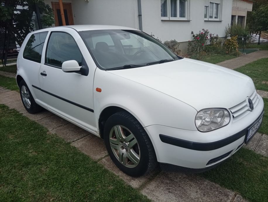 VW Golf 4 1,4 akcija - 649 eura, pogled izvana - slika 2