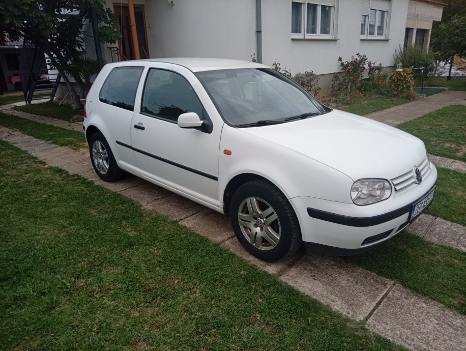 VW Golf 4 1,4 akcija - 649 eura, fotografija 9