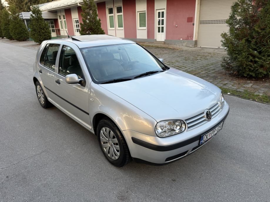 VW Golf 4 1.6 automatik, 5 vrata, siber, reg god dana, pogled izvana - slika 4