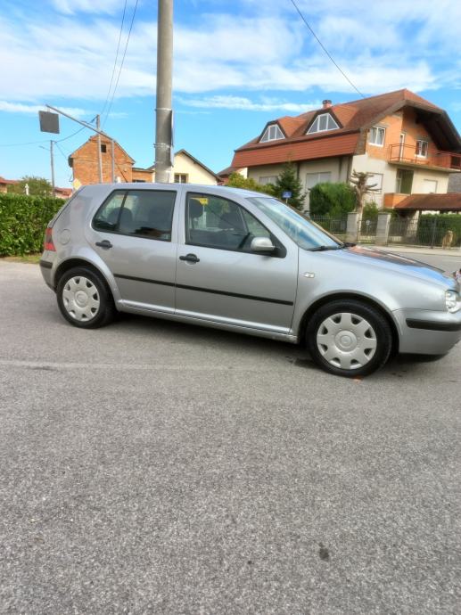 VW Golf 4 1,9 SDI PRVI VLASNIK AUTO ODLICAN, fotografija 9