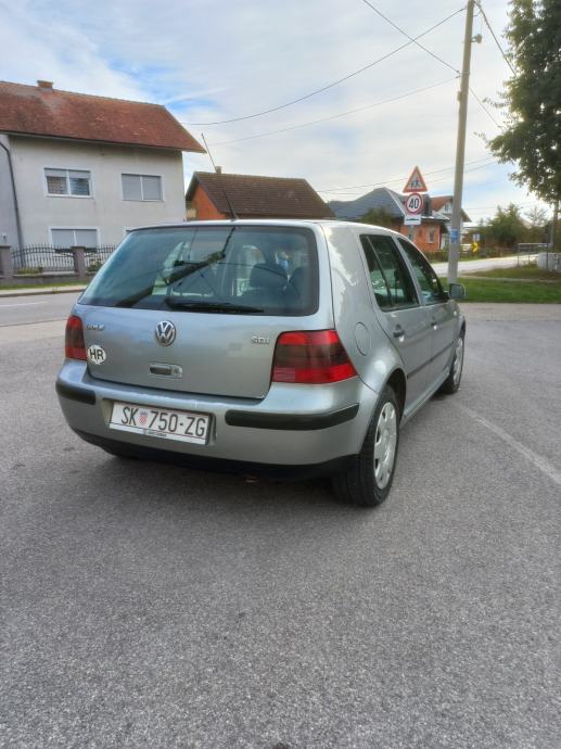 VW Golf 4 1,9 SDI PRVI VLASNIK AUTO ODLICAN, fotografija 13