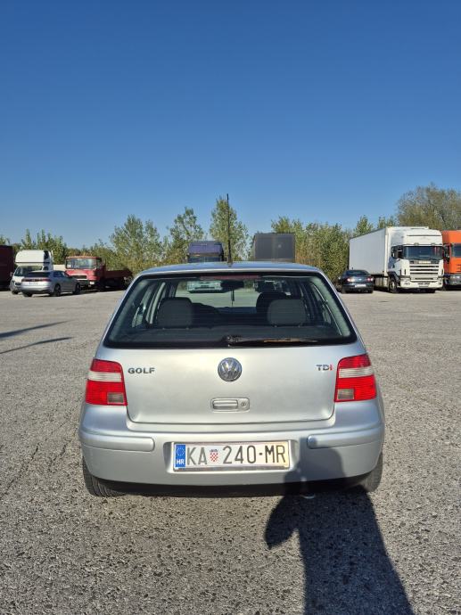 VW GOLF 4 1,9 TDI 74KW, fotografija 4