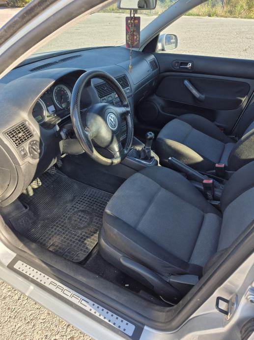VW GOLF 4 1,9 TDI 74KW, fotografija 12