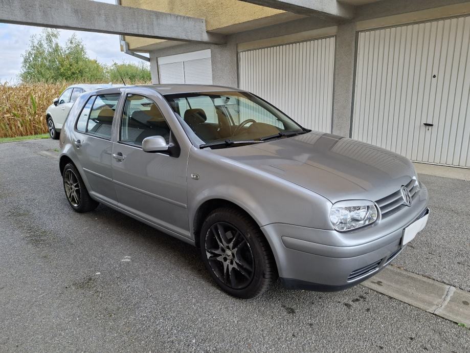 VW Golf 4 1,9 TDI 77 KV kuka. Reg 7 mj 2027 godina 2003, fotografija 4