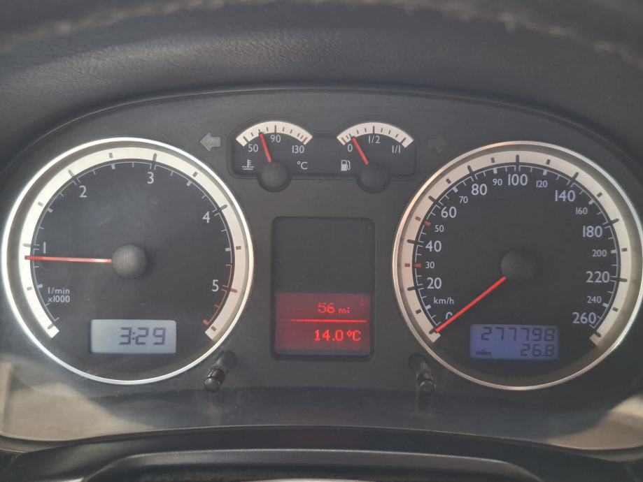 VW Golf 4 1,9 TDI 77 KV kuka. Reg 7 mj 2027 godina 2003, fotografija 2