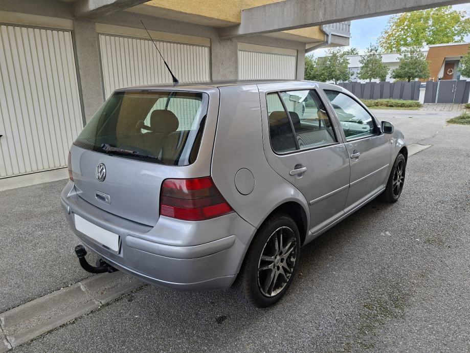 VW Golf 4 1,9 TDI 77 KV kuka. Reg 7 mj 2027 godina 2003, fotografija 15