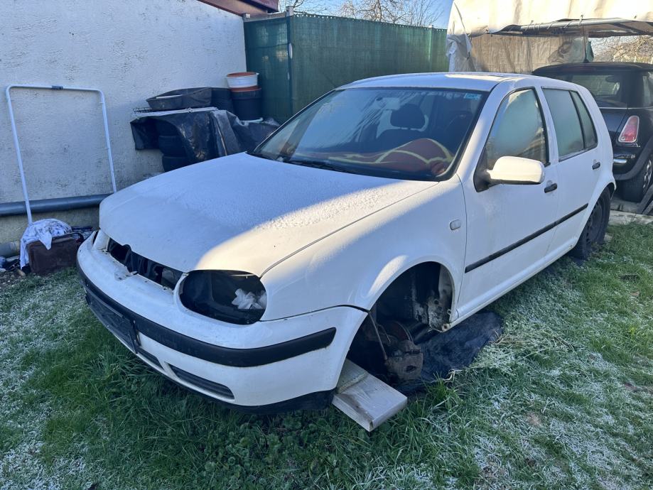 Vw Golf 4 1.9 Tdi 101 Ps VW Golf 4 1,9 TDI, 2001 god.