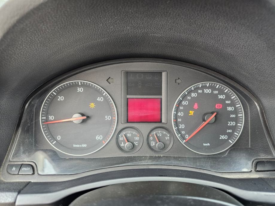 VW GOLF 5 - 1.9 TDI - 2004 GOD -, fotografija 15