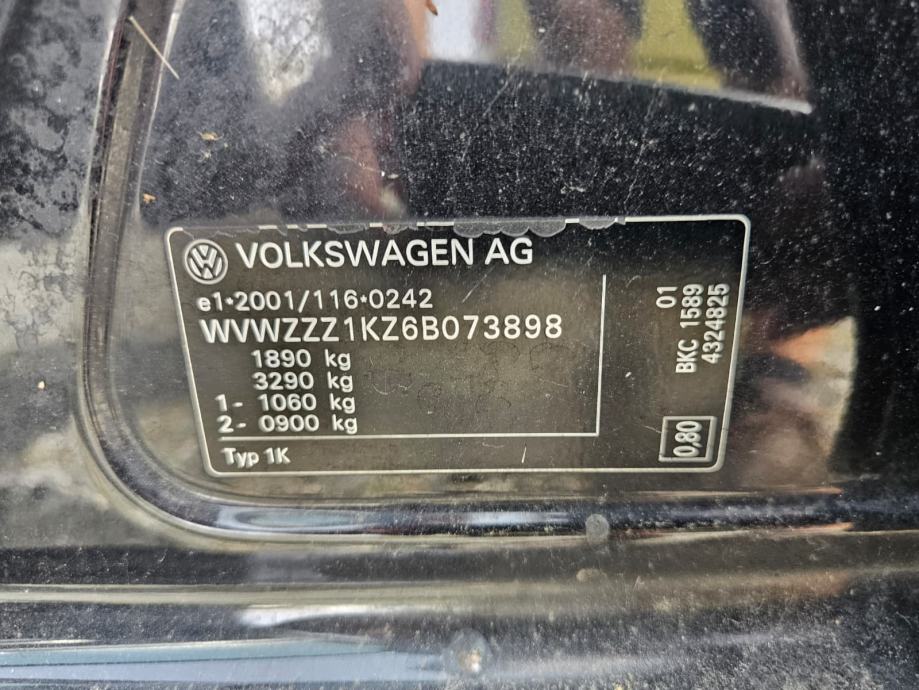 VW GOLF 5 - 1.9 TDI - 2004 GOD -, fotografija 18