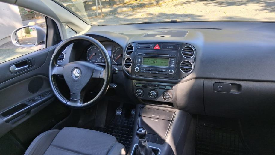 VW Golf 5+ 1,9 TDI--240tkm--2006/7g..hitno samo 2450eur, fotografija 13