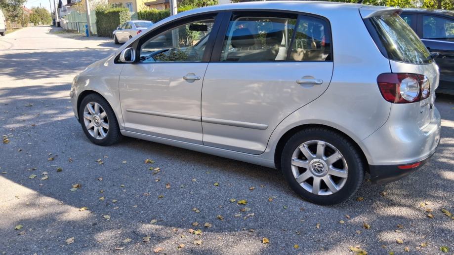 VW Golf 5+ 1,9 TDI--240tkm--2006/7g..hitno samo 2450eur, fotografija 4