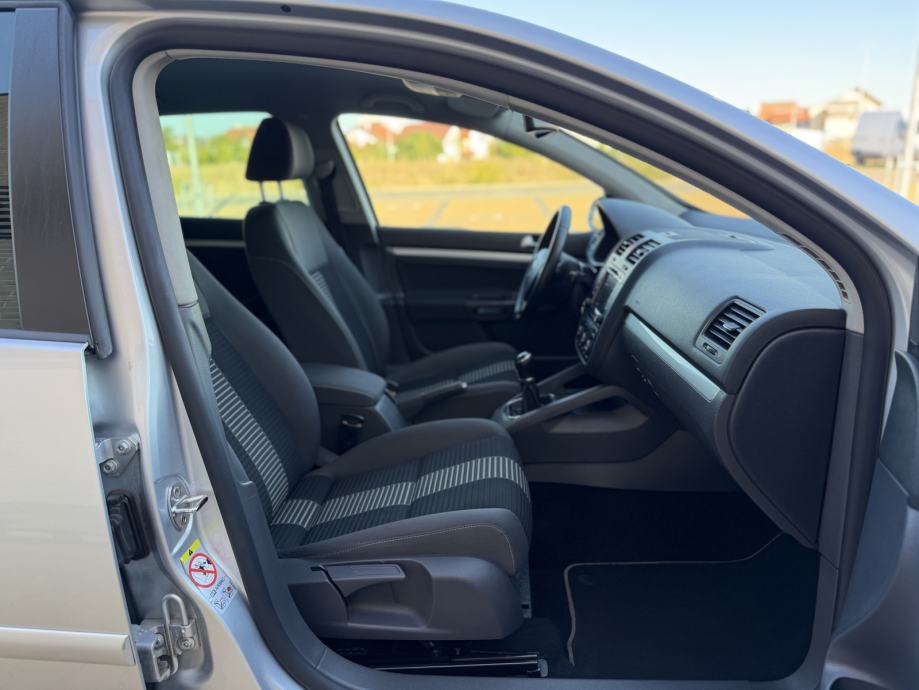 •• VW GOLF V •• 1,9 TDI •• UNITED •• REG 12/26 •• ZG ••, fotografija 14
