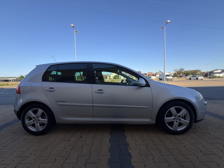 •• VW GOLF V •• 1,9 TDI •• UNITED •• REG 12/26 •• ZG ••, fotografija 8