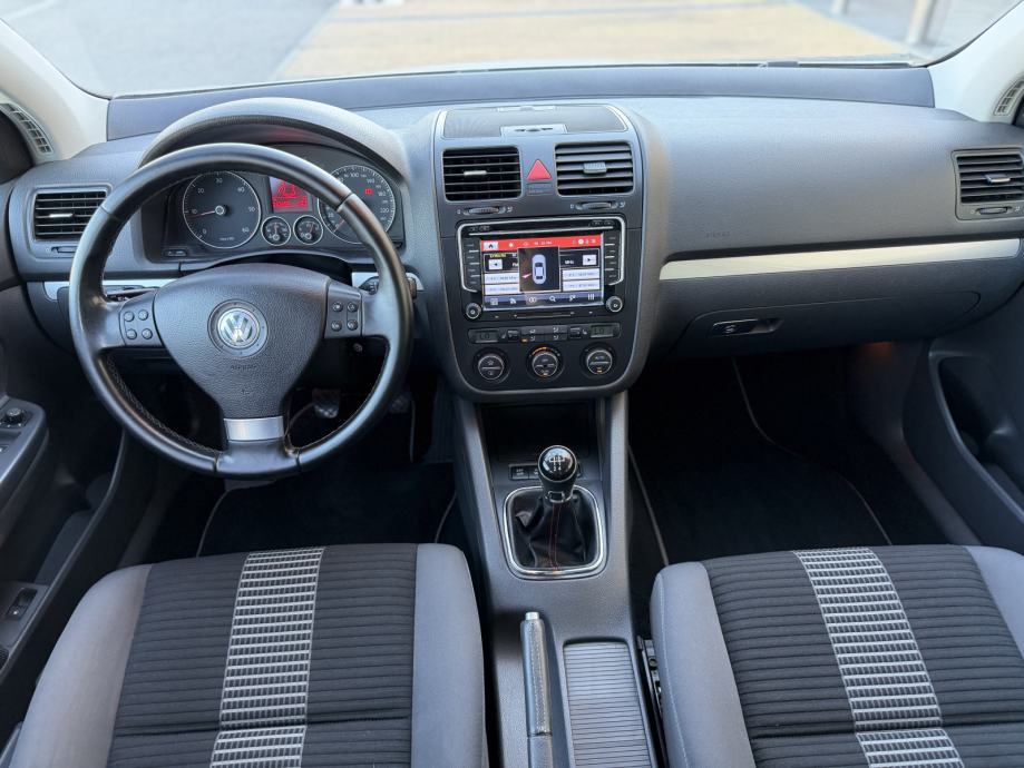 •• VW GOLF V •• 1,9 TDI •• UNITED •• REG 12/26 •• ZG ••, fotografija 9
