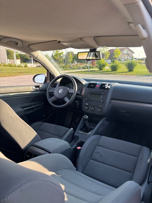 VW Golf 5 1,9 TDI, pogled izvana - slika 2