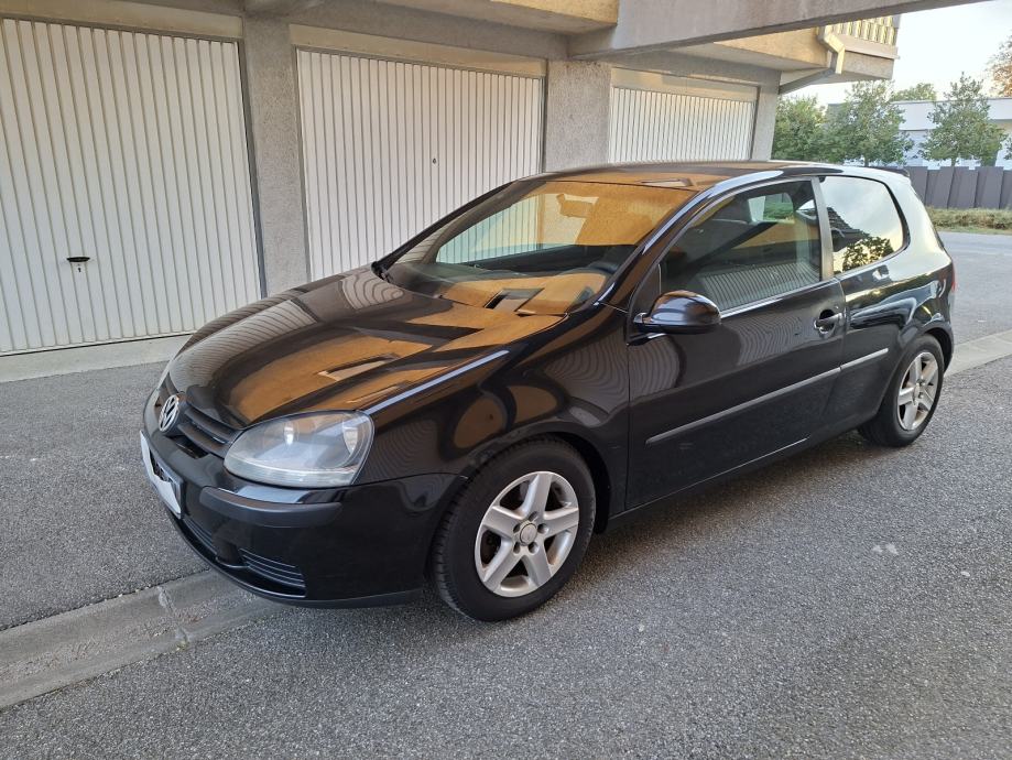 VW Golf 5 1,9 TDI 77 kv. Autmatik 2005 godina sacuvan, fotografija 8