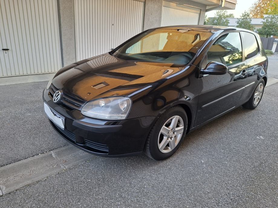 VW Golf 5 1,9 TDI 77 kv. Autmatik 2005 godina sacuvan, fotografija 2