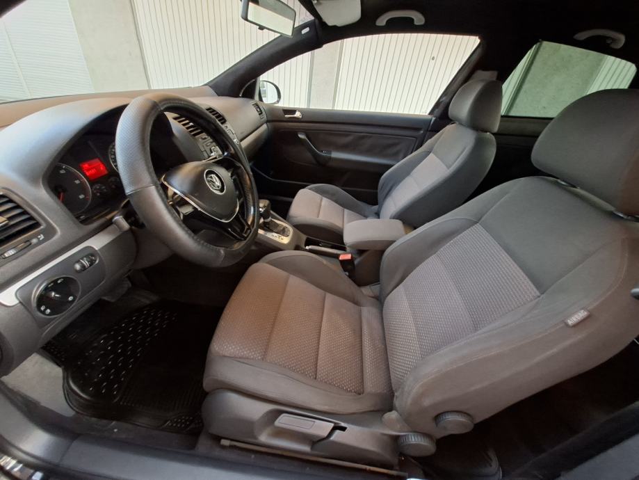 VW Golf 5 1,9 TDI 77 kv. Autmatik 2005 godina sacuvan, fotografija 19
