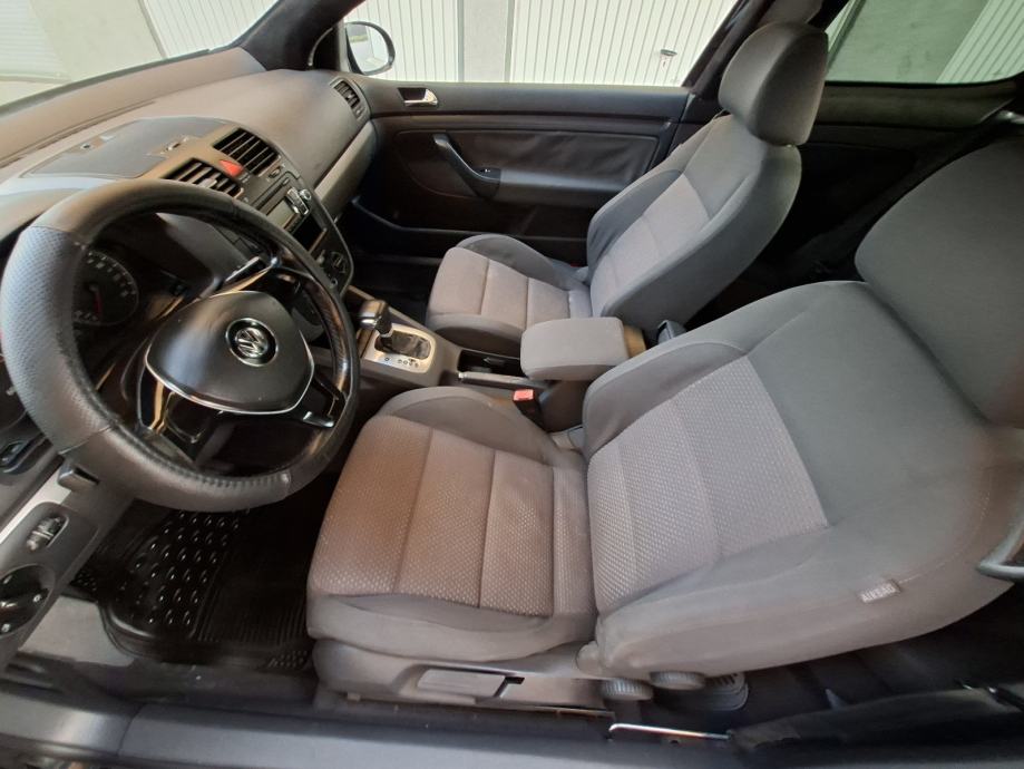 VW Golf 5 1,9 TDI 77 kv. Autmatik 2005 godina sacuvan, fotografija 20