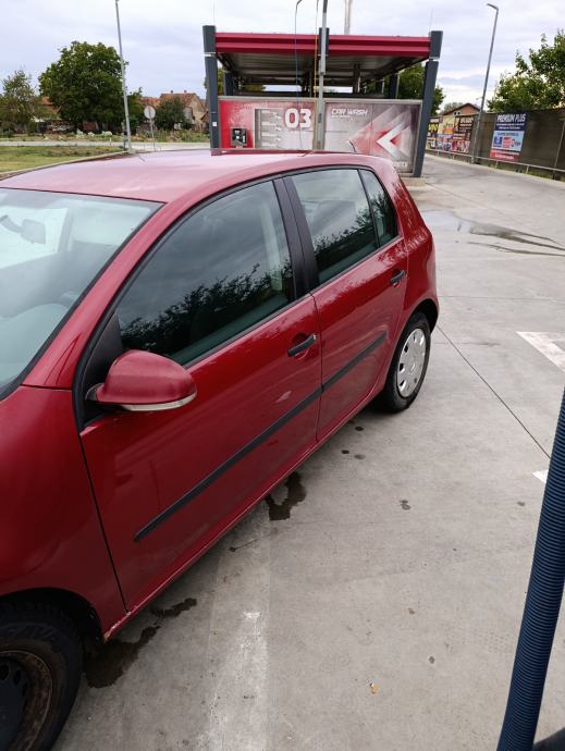 VW Golf 5 2,0 SDI, pogled izvana - slika 4