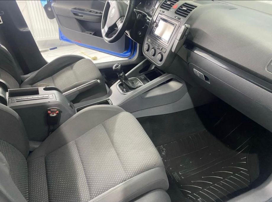 VW Golf 5 GT Sport 1,4 TSI, fotografija 11