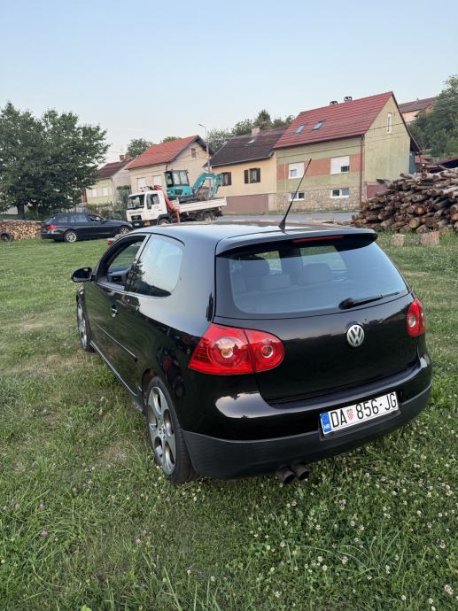 VW Golf 5 GTI 2,0 TFSI, fotografija 7