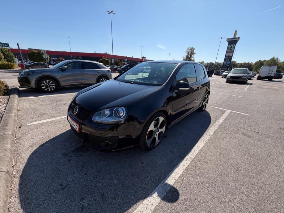 VW Golf 5 GTI 2,0 TFSI, fotografija 4