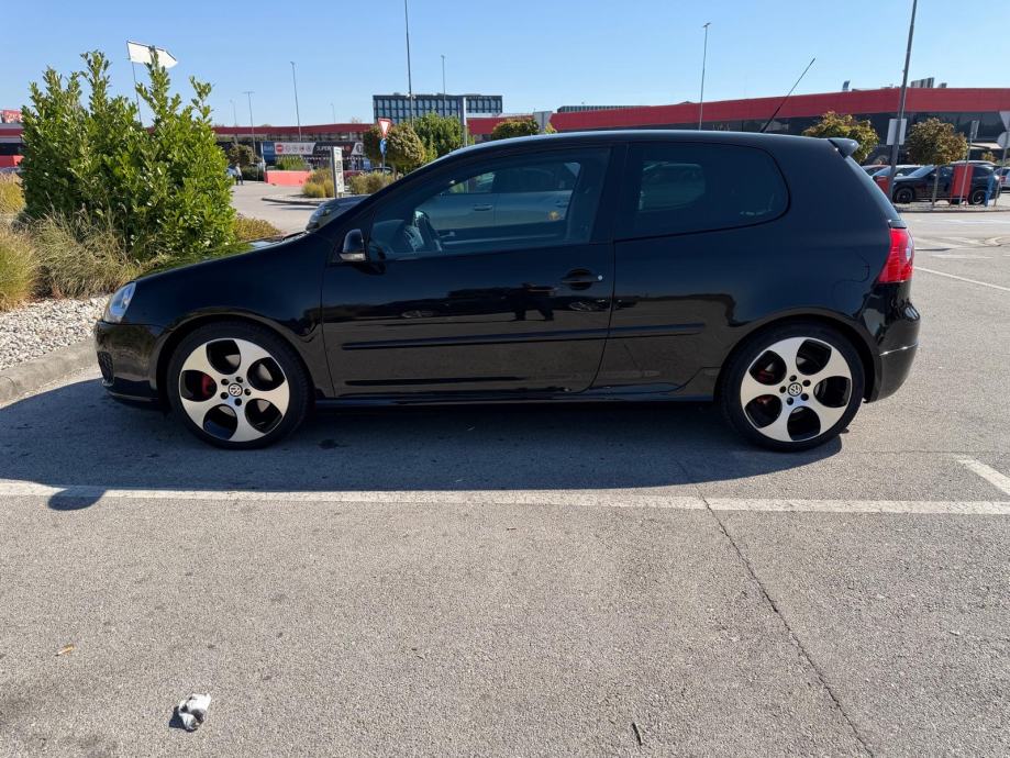 VW Golf 5 GTI 2,0 TFSI, fotografija 2