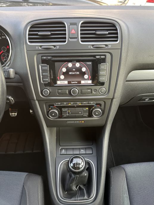 VW Golf 6 1,2 TSI * NAVI *, fotografija 13