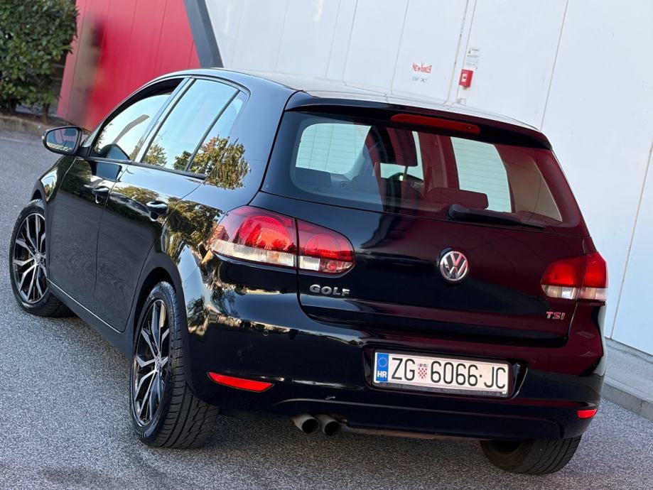 ••VW GOLF 6 1,4 TSI TURBO 160 KS HIGHLINE NAPRAVLJEN VELIKI SERVIS!!!, fotografija 2
