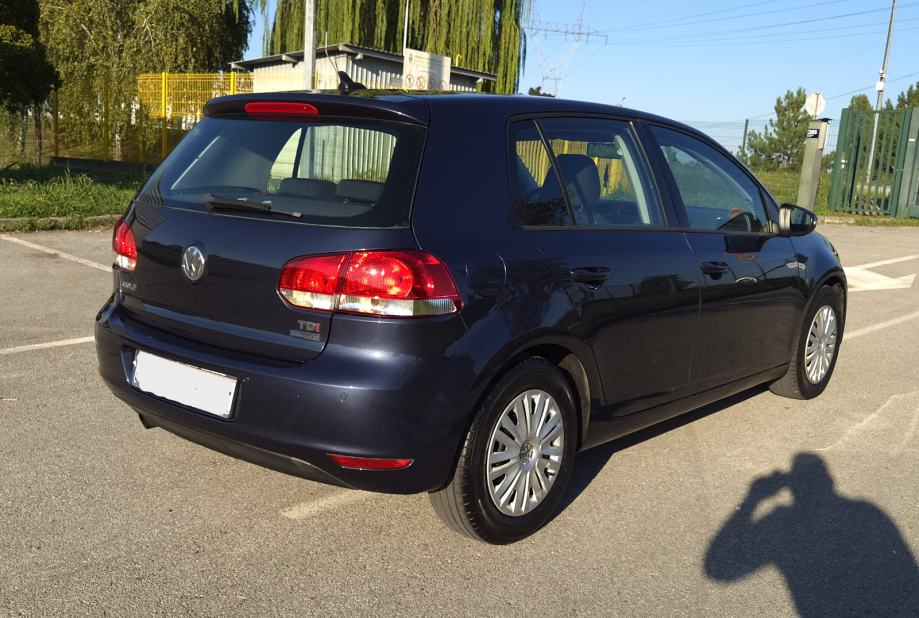 VW Golf 6 1,6 TDI****188000km***NAVIGACIJA****PARK SENZORI***ODLIČAN**, fotografija 7