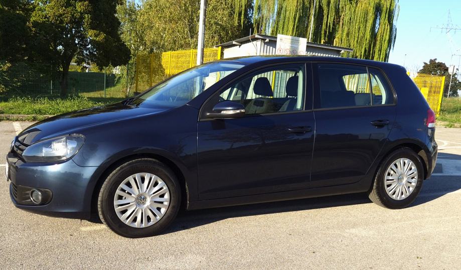 VW Golf 6 1,6 TDI****188000km***NAVIGACIJA****PARK SENZORI***ODLIČAN**, fotografija 3