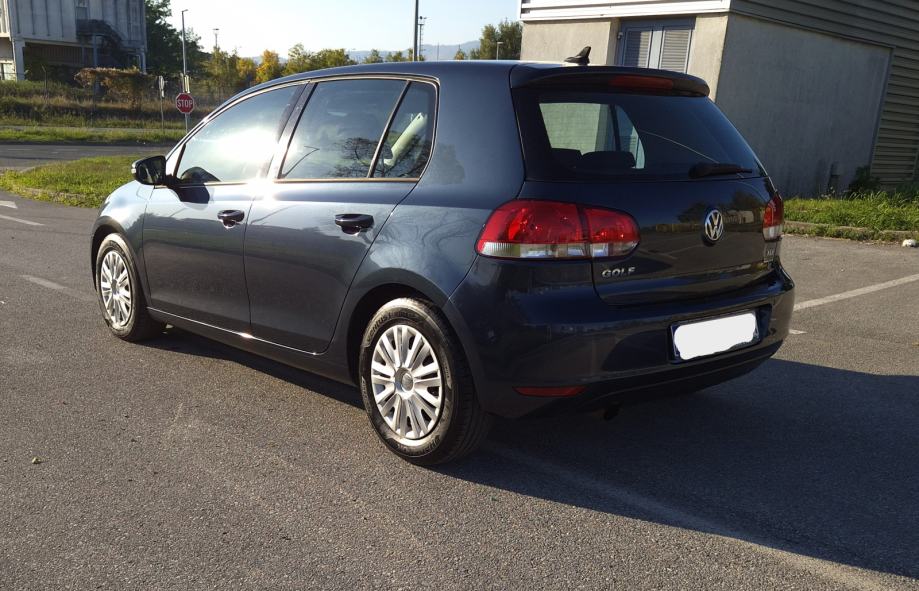 VW Golf 6 1,6 TDI****188000km***NAVIGACIJA****PARK SENZORI***ODLIČAN**, fotografija 6