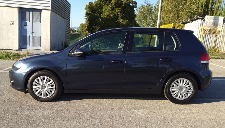 VW Golf 6 1,6 TDI****188000km***NAVIGACIJA****PARK SENZORI***ODLIČAN**, fotografija 4