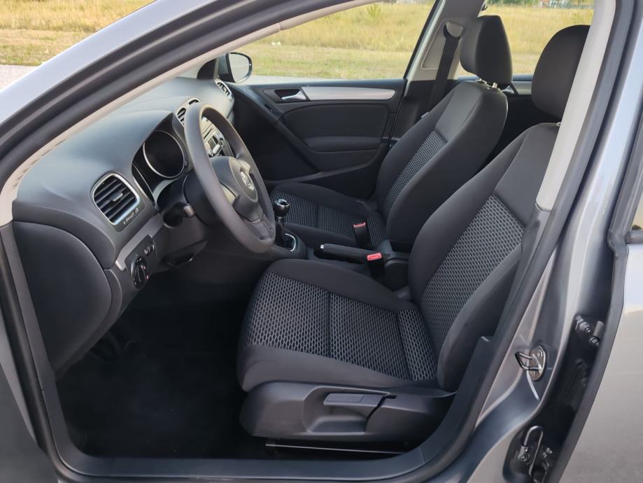 VW Golf 6 1,6 TDI,2010 G, 177000 KM, KARTICE DO 36 RATA, fotografija 12