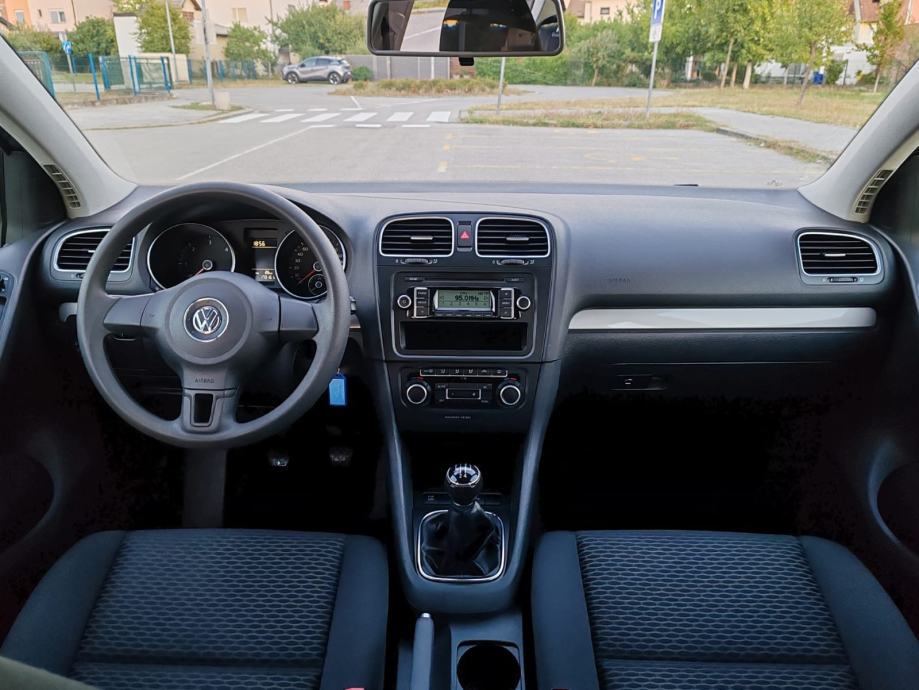 VW Golf 6 1,6 TDI,2010 G, 177000 KM, KARTICE DO 36 RATA, fotografija 14