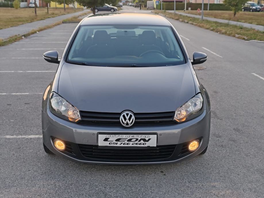 VW Golf 6 1,6 TDI,2010 G, 177000 KM, KARTICE DO 36 RATA, fotografija 2