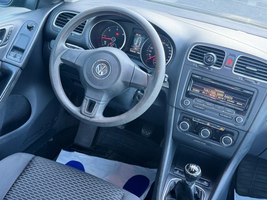 VW Golf 6 1,6 TDI 2011 - REG 7/2027•Novo kvačilo•Alu 16”•Klima•Klima, fotografija 16