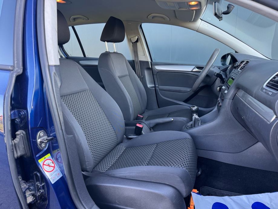 VW Golf 6 1,6 TDI 2011 - REG 7/2027•Novo kvačilo•Alu 16”•Klima•Klima, fotografija 12