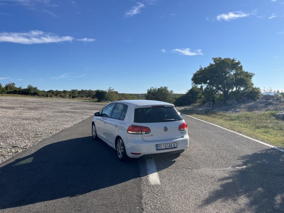 VW Golf 6 1,6 TDI 2011., fotografija 2