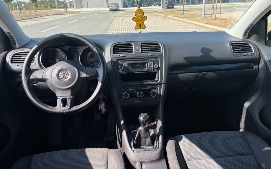 VW GOLF 6 1.6 TDI COMFORTLINE *REGISTRIRAN GODINU DANA *ISPIS KM *, fotografija 12