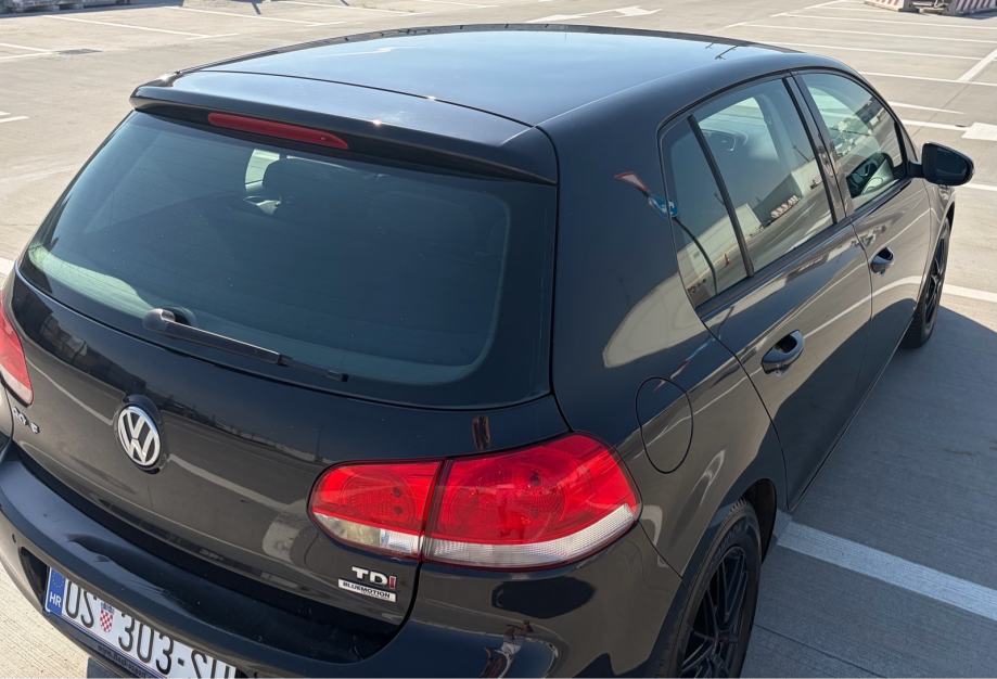 VW GOLF 6 1.6 TDI COMFORTLINE *REGISTRIRAN GODINU DANA *ISPIS KM *, fotografija 11