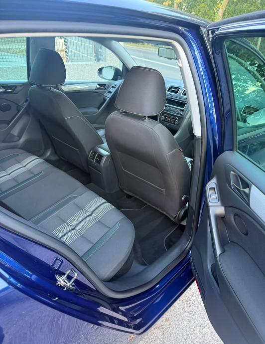 VW Golf 6 1,6 TDI MATCH *JAMSTVO 12 MJESECI*, fotografija 8