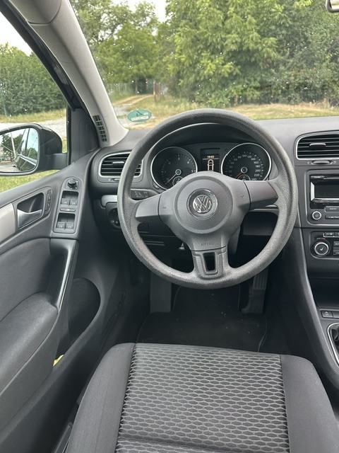 VW Golf 6 1,6 TDI Rabbit , uredno održavan, nove gume, fotografija 9