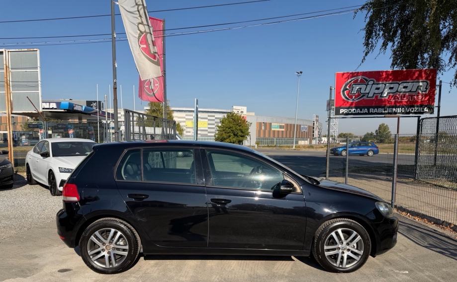 VW Golf 6 1,6 TDI REG:01/2027 - KOŽA - PARK. SENZORI - AUTOKREDIT, fotografija 7
