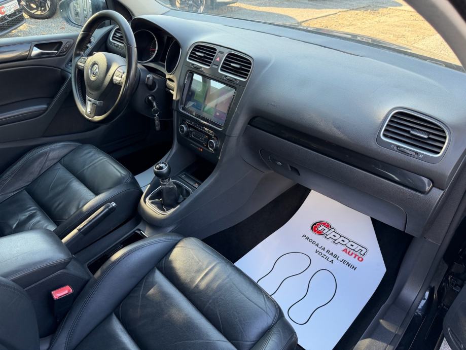 VW Golf 6 1,6 TDI REG:01/2027 - KOŽA - PARK. SENZORI - AUTOKREDIT, fotografija 18