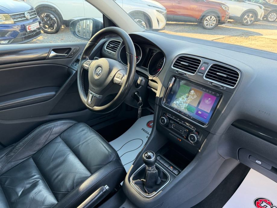 VW Golf 6 1,6 TDI REG:01/2027 - KOŽA - PARK. SENZORI - AUTOKREDIT, fotografija 17