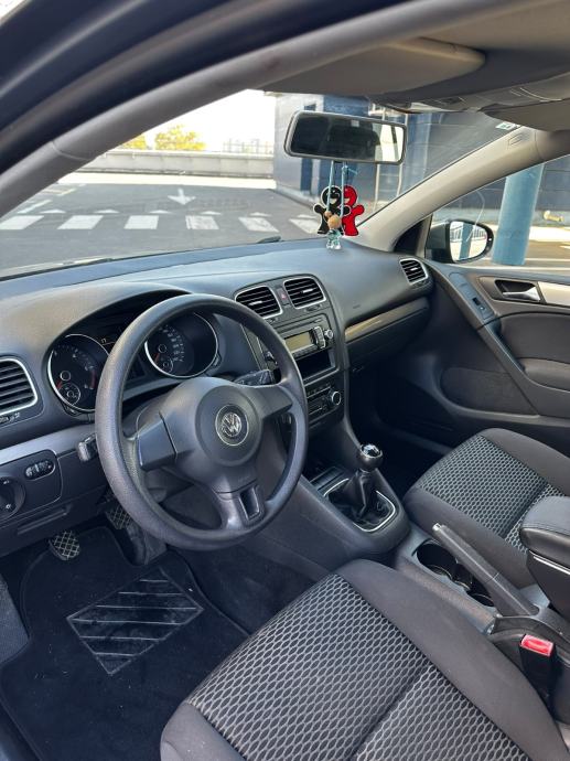 VW Golf 6 1,6 TDI*Reg. God dana 09/2027*147 TKM*Klima*Super stanje*, fotografija 10
